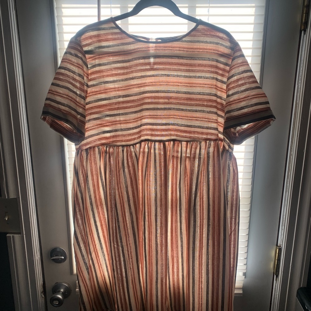Shein XXL dress. Perfect to layer or belt.